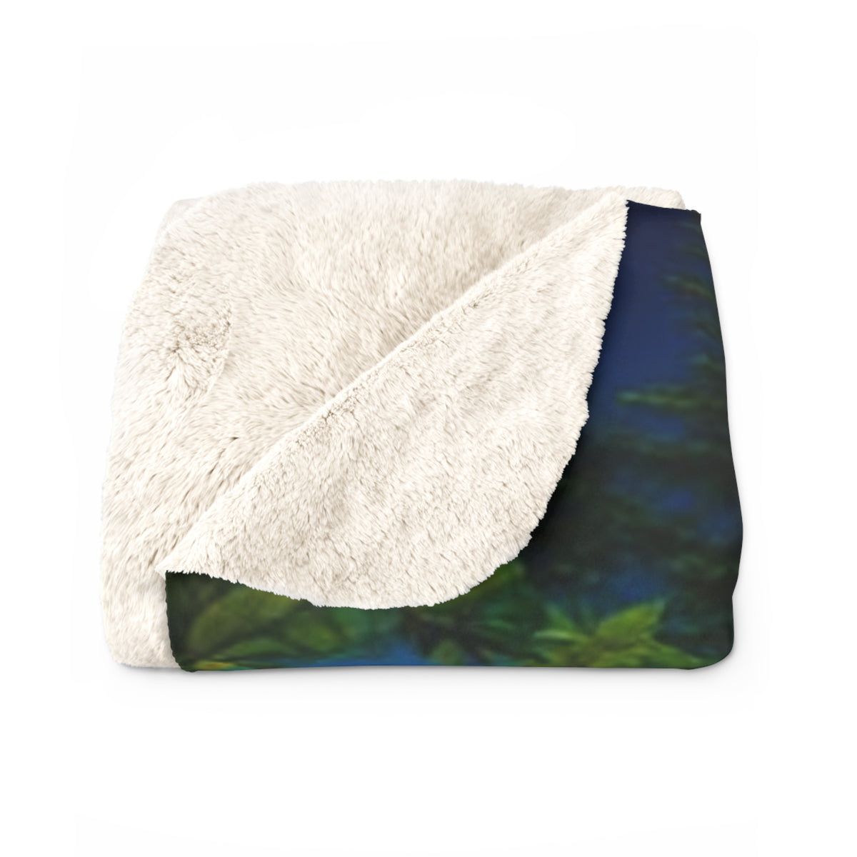 Raccoon Mama & Baby Sherpa Blanket – Cozy Fleece Throw with Northern Lights