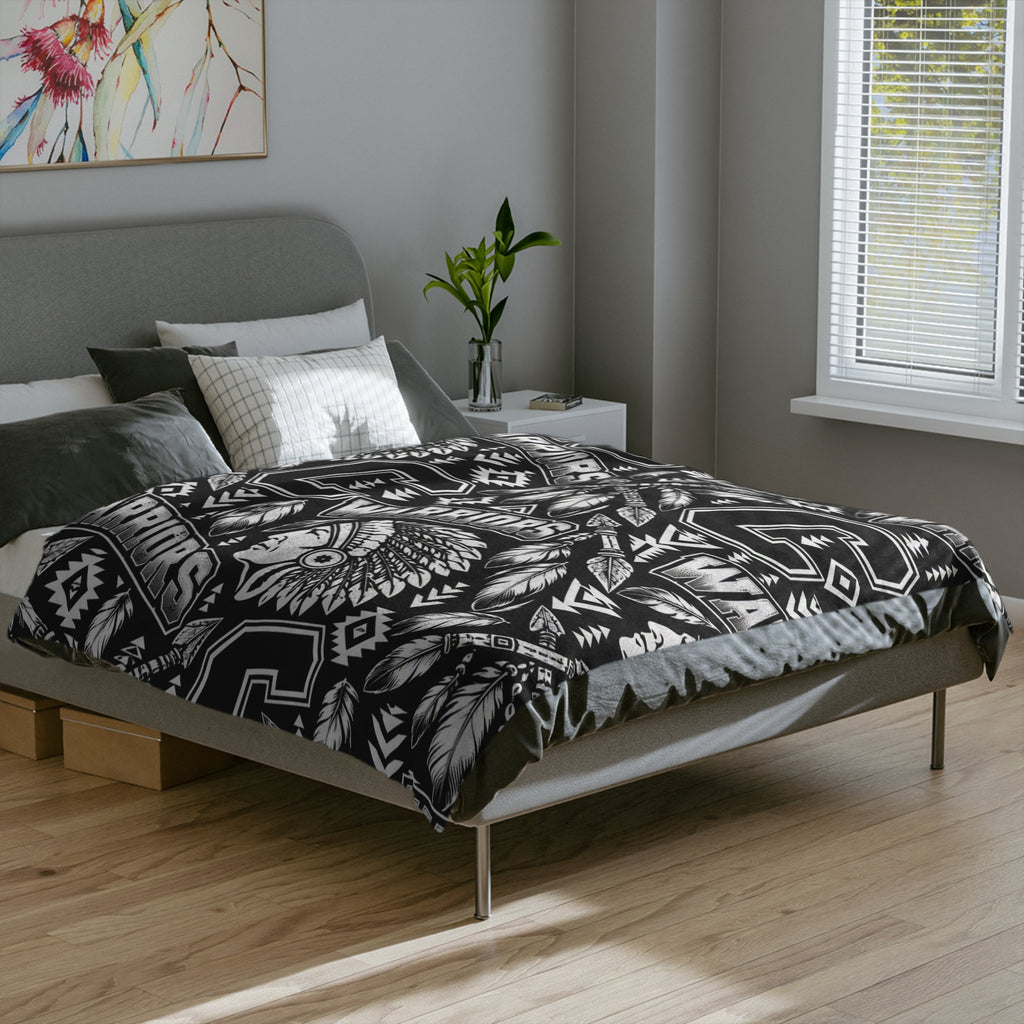 Warriors Native-Inspired Black and White Velveteen Microfiber Blanket
